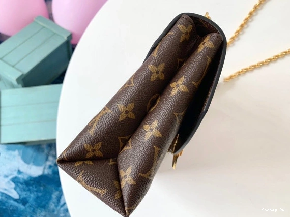 LOUIS VUITTON SAINT-PLACIDE 0730